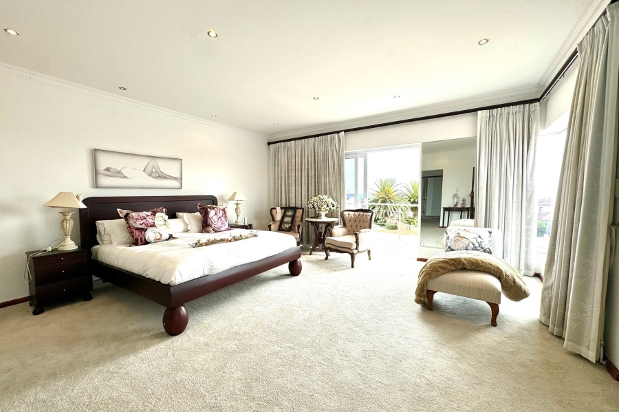 6 Bedroom Property for Sale in Myburgh Park Western Cape
